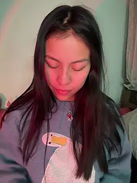 Snapshot of -Selene- chatting on 10.17.25 -Selene- online show from 10.17.25