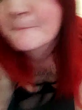 TiffiChantiT2 online show from 03.13.25