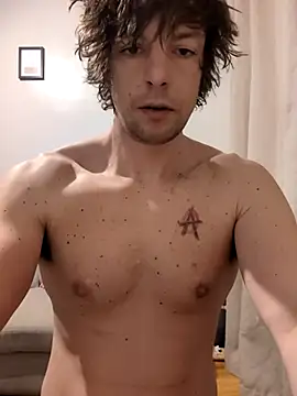 Snapshot of Nick-Ox chatting on 03.19.25 Nick-Ox online show from 03.19.25