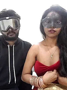 Snapshot of priyanshi-4u chatting on 11.30.25 priyanshi-4u online show from 11.30.25