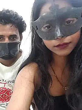 Snapshot of priyanshi-4u chatting on 12.02.25 priyanshi-4u online show from 12.02.25