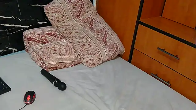 Snapshot of EbonyAlphaBitch chatting on 02.26.26 EbonyAlphaBitch online show from 02.26.26