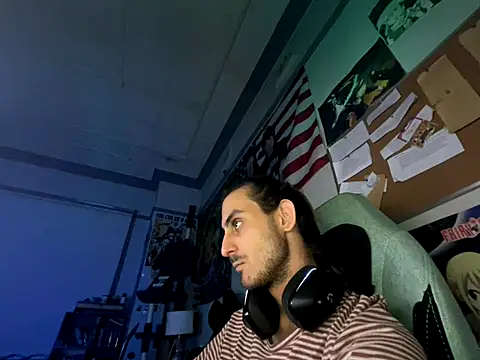 twink69Finger online show from 10.29.25