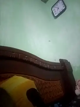 VictoriaLuxe online show from 10.18.25