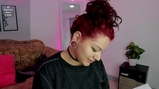 Snapshot of jenn_cg chatting on 03.14.25 jenn cg online show from 03.14.25