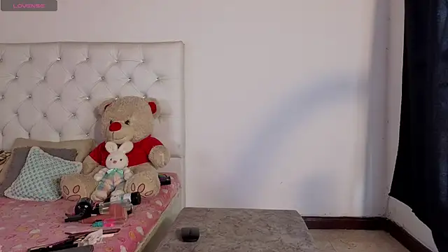 megan stathann online show from 04.15.26