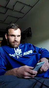 Snapshot of LKC94 chatting on 09.28.25 LKC94 online show from 09.28.25