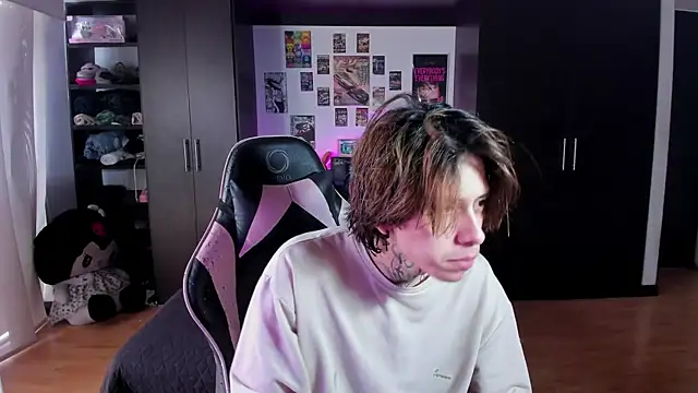 xIce Boy online show from 04.14.26