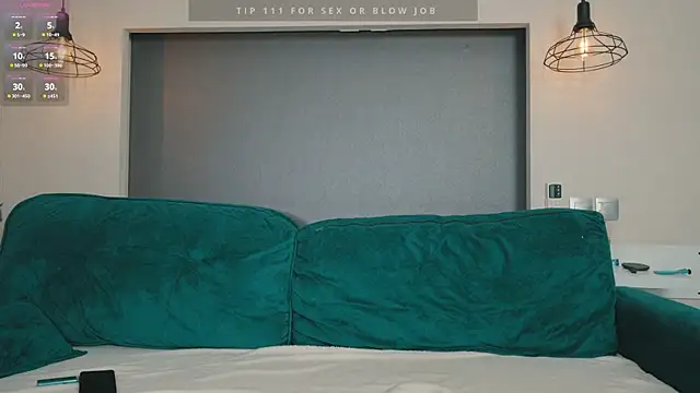 bunnyclide  online show from 04.22.26