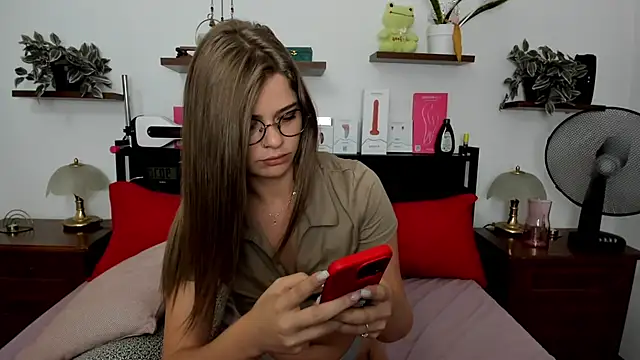 HaleyReedme online show from 07.17.26