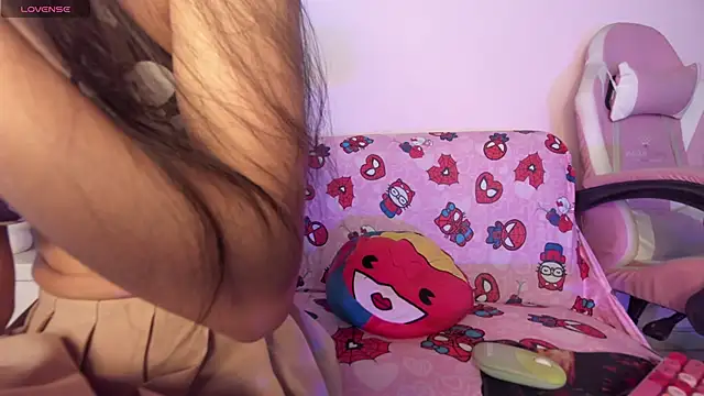 kitty-kryss online show from 06.19.26
