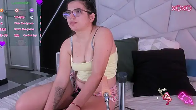 JulietSofia online show from 02.04.26