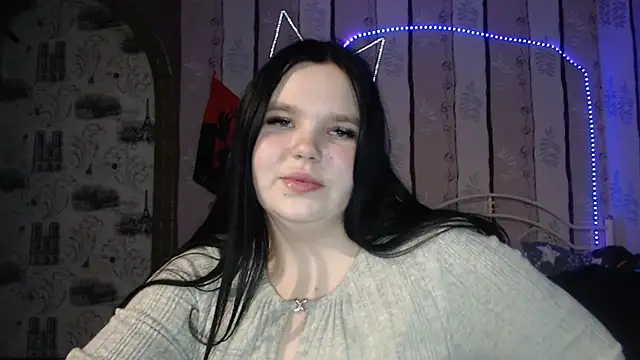 Victoriakot online show from 03.16.25