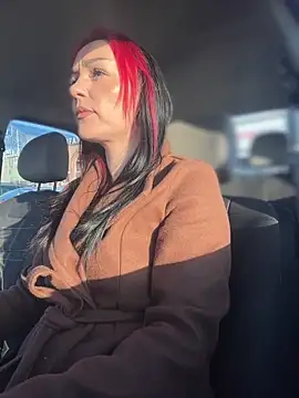 MeganFoxiy online show from 02.25.26