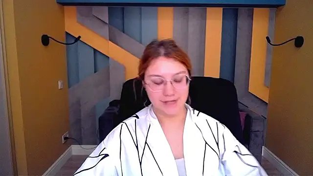 AngelinaLow online show from 02.19.26