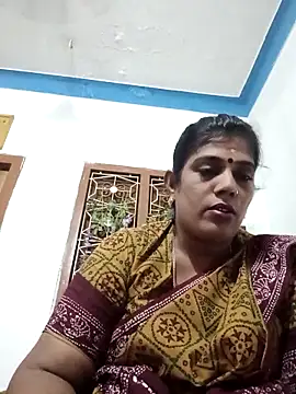 Snapshot of kissmetha chatting on 03.22.25 kissmetha online show from 03.22.25