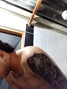 Snapshot of juan_montoyasex chatting on 10.19.25 juan montoyasex online show from 10.19.25