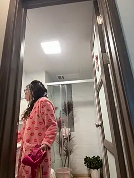 aa520uv online show from 03.16.26