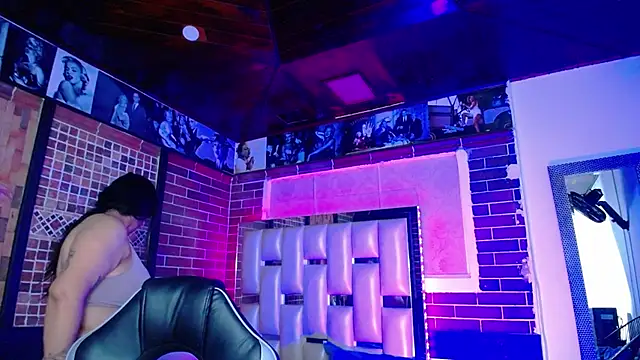 kriss sweetboobs10 online show from 03.30.26