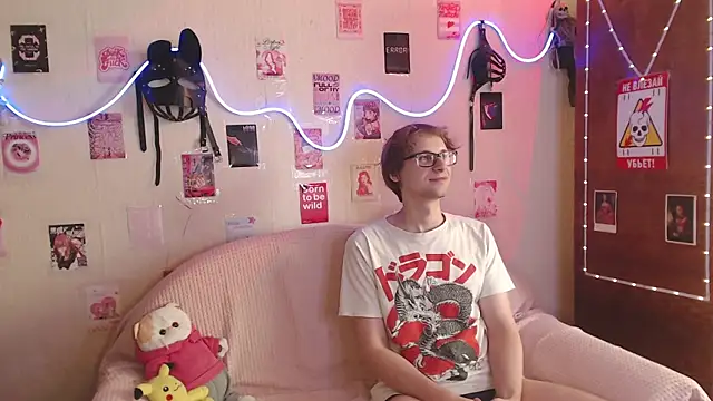 Snapshot of Your_Horny_Friends chatting on 09.11.25 Your Horny Friends online show from 09.11.25