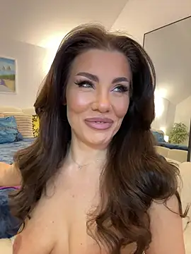 CelineReys online show from 04.05.26