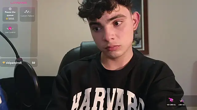 lukeboyce33 online show from 03.02.26