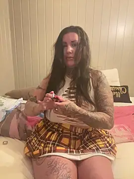 Badgyalbella online show from 04.11.26