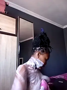 Hotytoty26 online show from 04.28.26