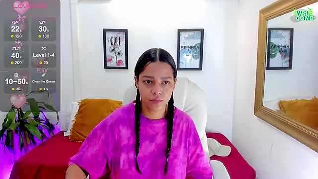 Snapshot of miranda_torres chatting on 03.14.25 miranda torres online show from 03.14.25