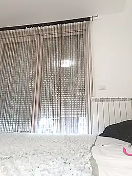 MeCherryy online show from 10.09.25