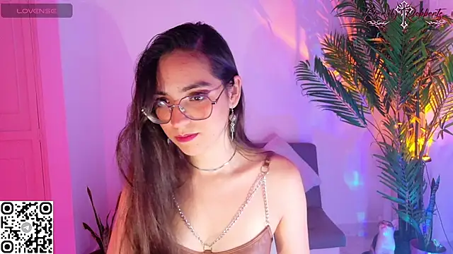 Emmi Roberts online show from 07.15.26