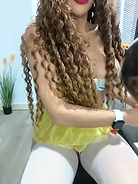 Alyssa 76 online show from 10.30.25