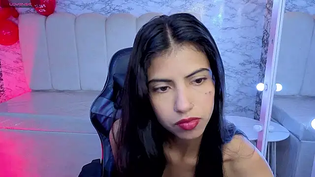 Snapshot of _Kitty_v chatting on 02.17.26 Kitty v online show from 02.17.26