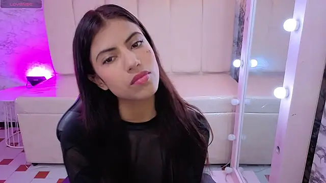 Snapshot of _Kitty_v chatting on 03.03.26 Kitty v online show from 03.03.26