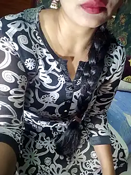 Snapshot of Shalini_telugu09 chatting on 06.13.26 Shalini telugu09 online show from 06.13.26