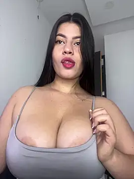 Saanvi21 online show from 05.26.26