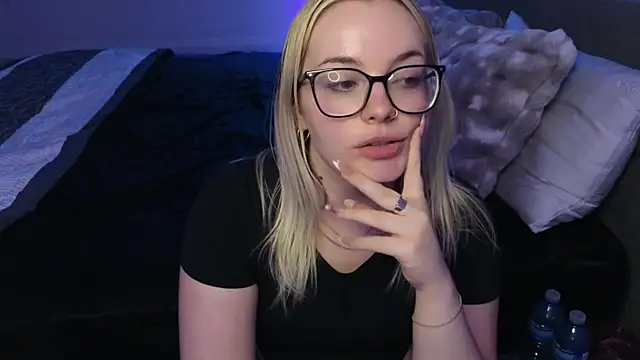 margot robbie7 online show from 07.22.26