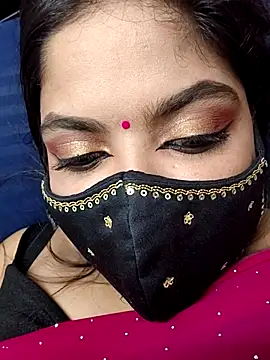 Snapshot of Tamil_hot_whiskey_girl chatting on 06.21.26 Tamil hot whiskey girl online show from 06.21.26