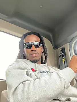 Sir-Tucker online show from 03.13.25