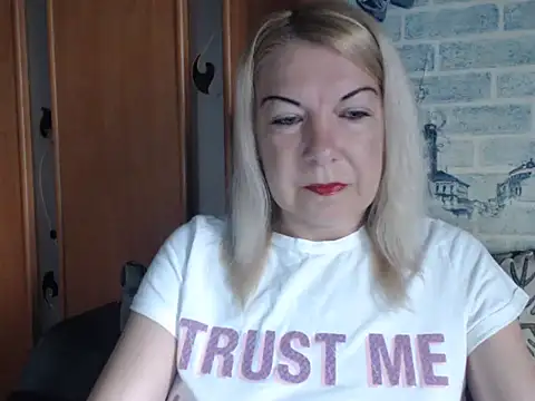 Lillia Ray online show from 06.04.26