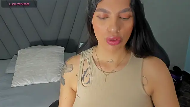 TATILARSON1 online show from 01.07.26