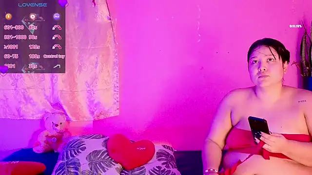 DianaGom online show from 02.15.26