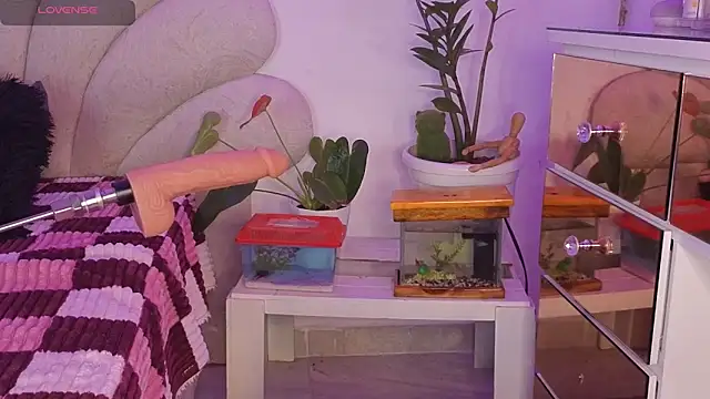 Snapshot of AnfisaLetyagho chatting on 09.20.25 AnfisaLetyagho online show from 09.20.25