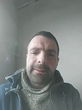 Snapshot of MaksDzubaV chatting on 03.15.25 MaksDzubaV online show from 03.15.25