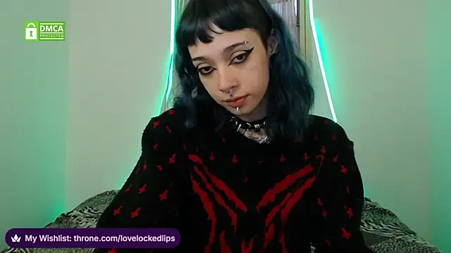 Snapshot of lovelockedlips chatting on 02.04.26 lovelockedlips online show from 02.04.26