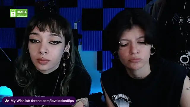 Snapshot of lovelockedlips chatting on 05.13.26 lovelockedlips online show from 05.13.26