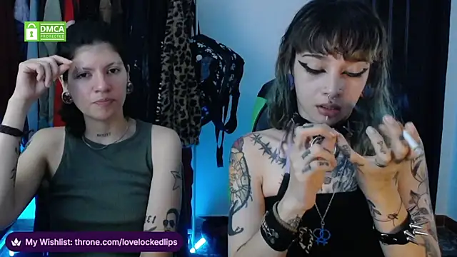 Snapshot of lovelockedlips chatting on 05.29.26 lovelockedlips online show from 05.29.26