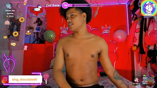 Snapshot of king_chocolatexxx chatting on 11.18.25 king chocolatexxx online show from 11.18.25