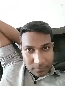 Snapshot of vikesh05 chatting on 11.04.25 vikesh05 online show from 11.04.25