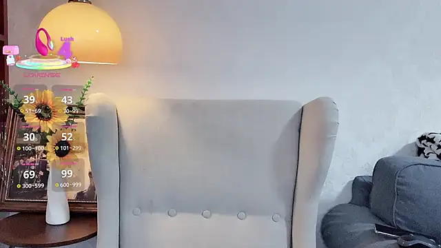 NovaNana online show from 03.22.25